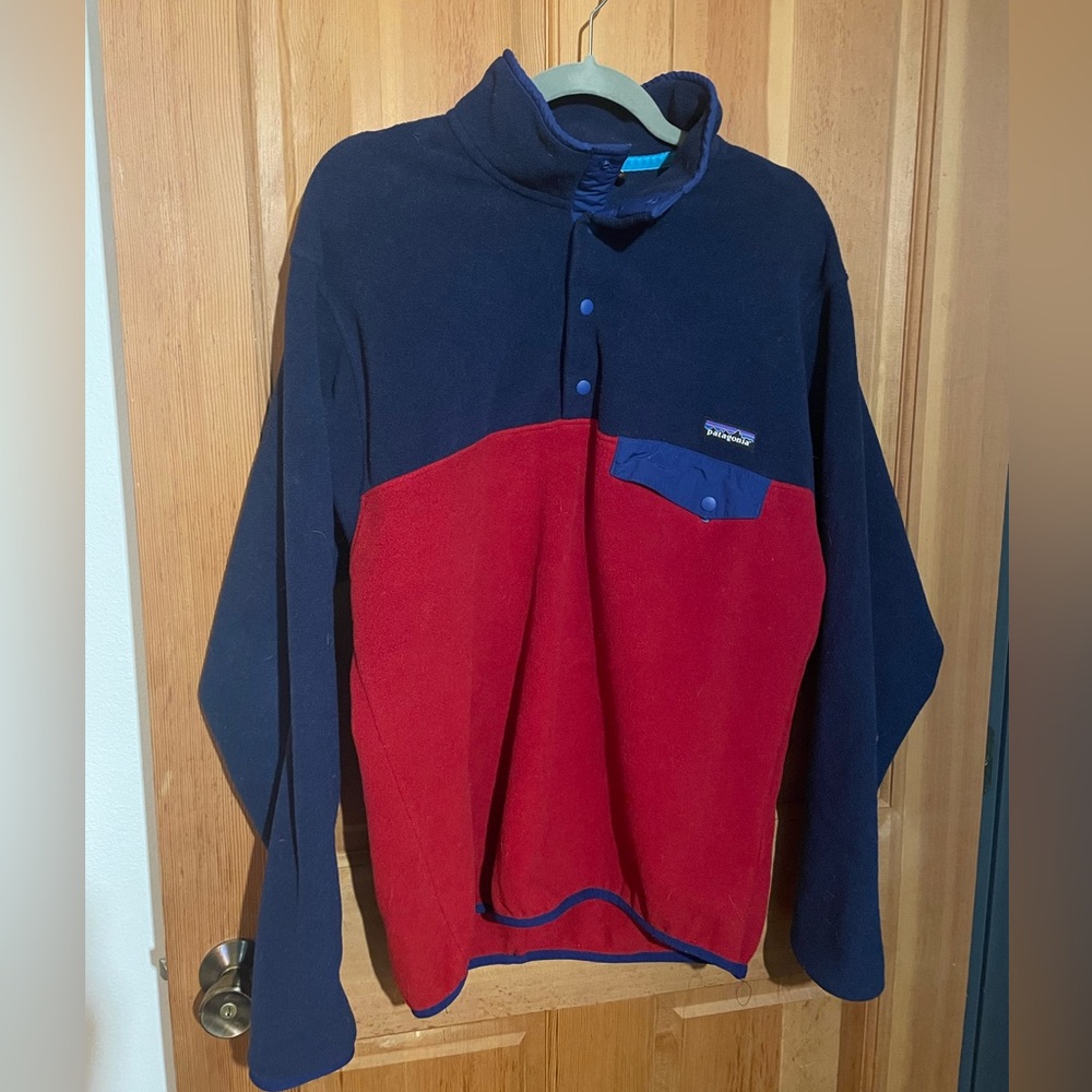 Patagonia Men’s Lightweight Synchilla Snap-T Fleece Pullover, Medium